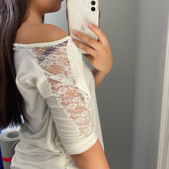 Lace Blouse - Picture 2 of 5
